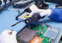 Get professional help fixing your iWatch and Xbox in Dubai.